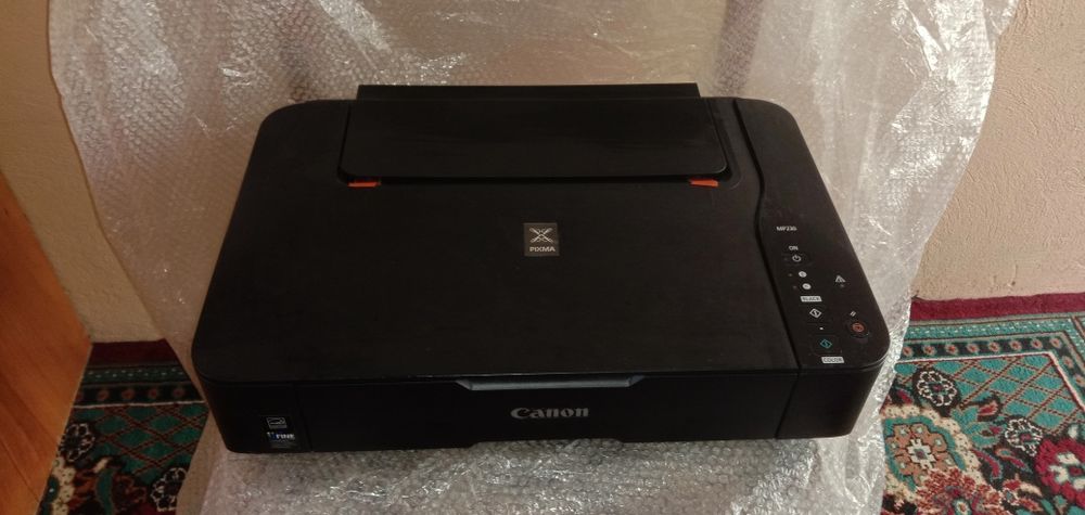 Принтир Canon сотилади