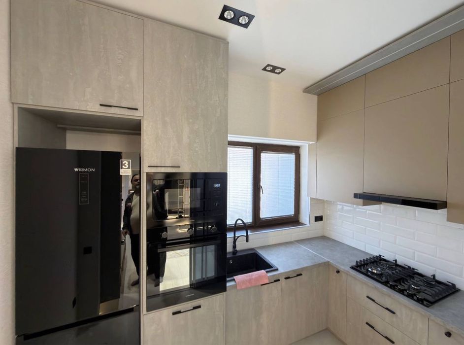 2/9/9 47м2 Буюк Ипак Йули , жк Silk Road .