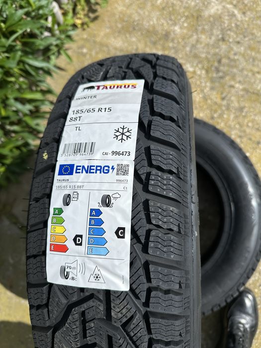Anvelope iarna 185/65/15