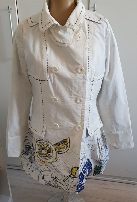 Trenci Desigual mas L