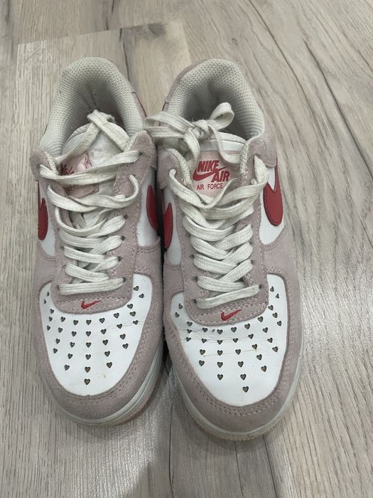 Кроссовки в отличном состоянии