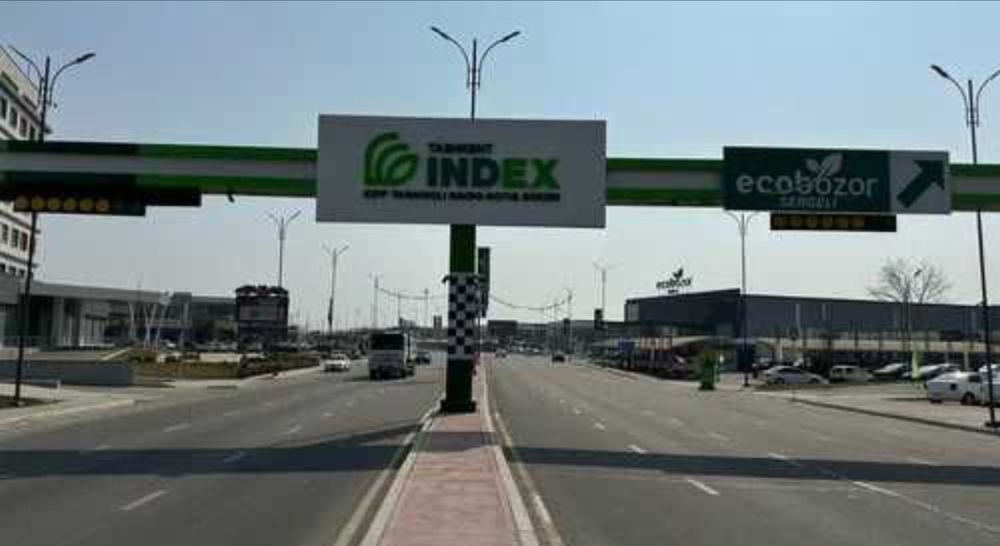 Срочно продаю Магазин торговым центре Индекс  сергелийский район