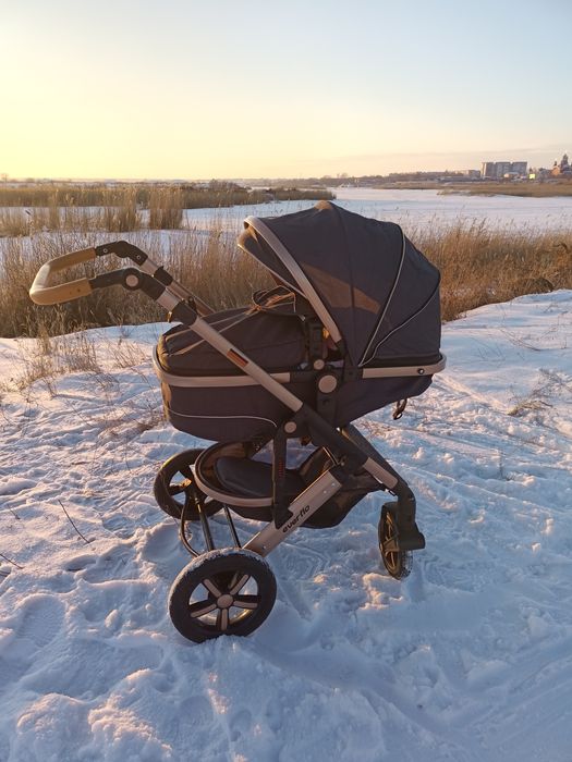 Продам коляску 2 в 1