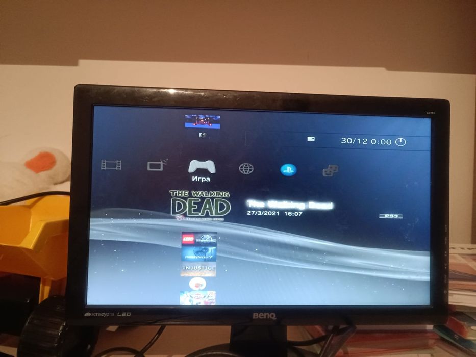 Продам пс3 Слим 300+гб много игр