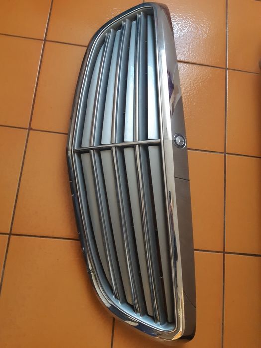 Grilă Mercedes C