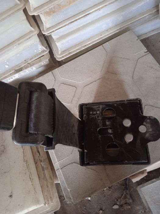 Ремень безопасности