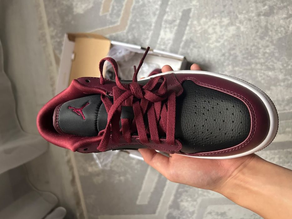 Nike dunk бордовый цвет