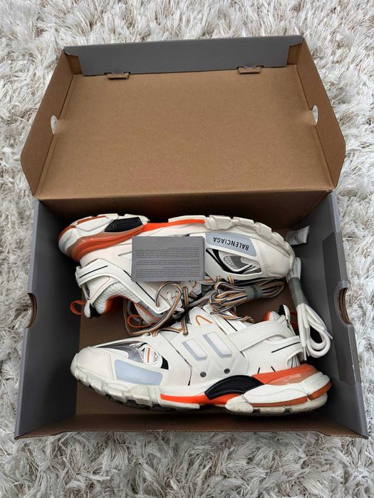 Balenciaga Track Sneaker “White Orange” оригинални като нови
