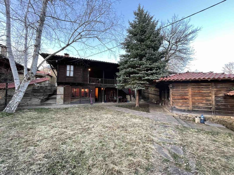 Продава се Къща в с. Катунище, Област Сливен - 149 кв.м за 1007 €/кв.м - Снимка #1