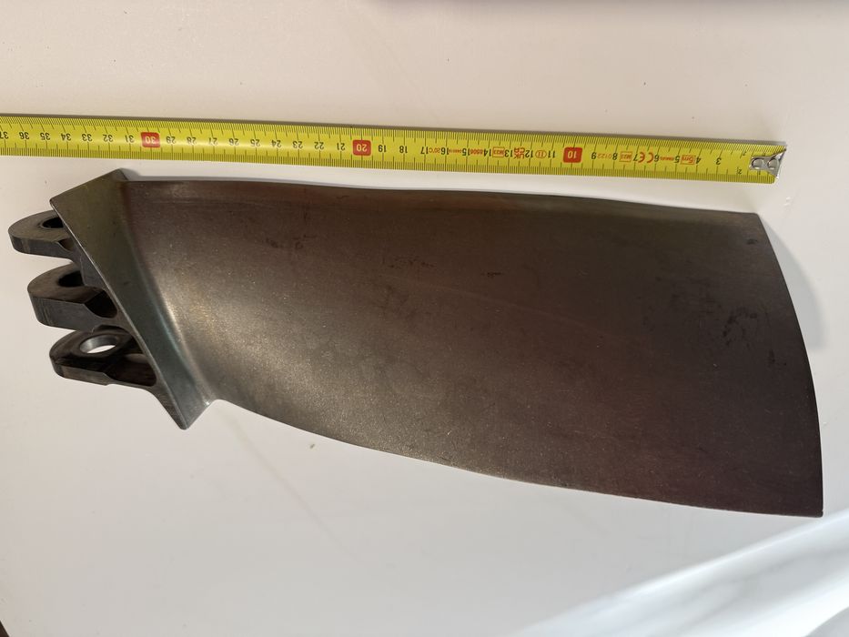 Elice din titan pt. turbina de avion