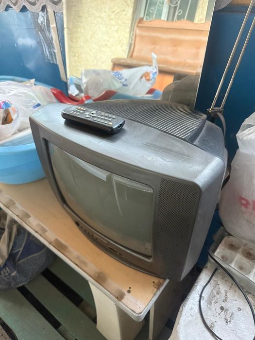 Продам телевизор