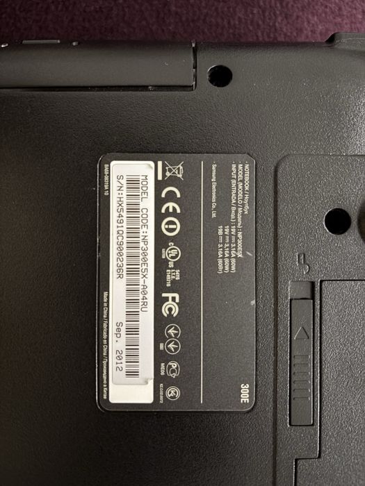 Ноутбук Samsung NP300EX -AO4RU