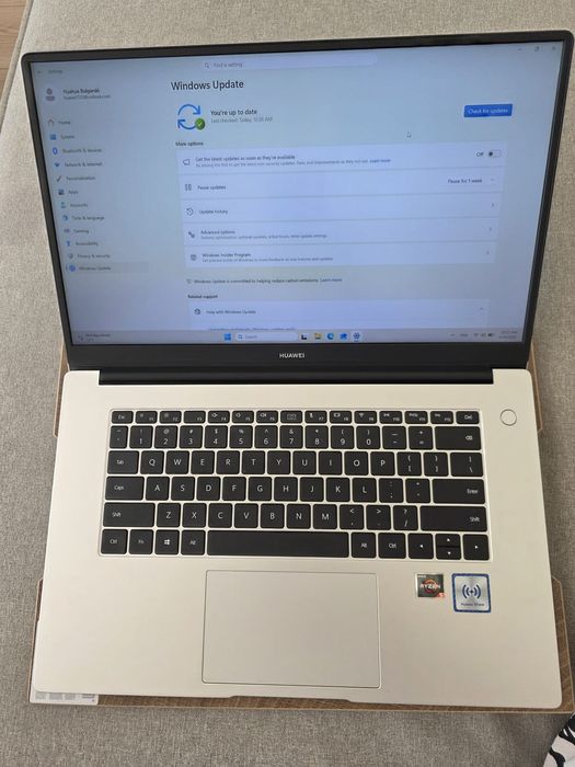 Laptop Huawei MateBook D15