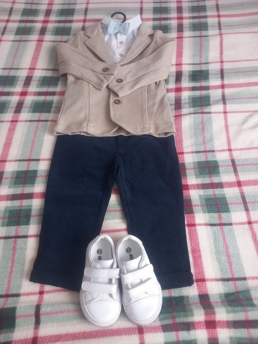 Costumaș elegant NOU bebe