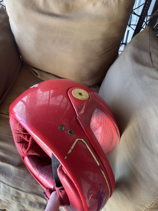 Каска – запазено състояние