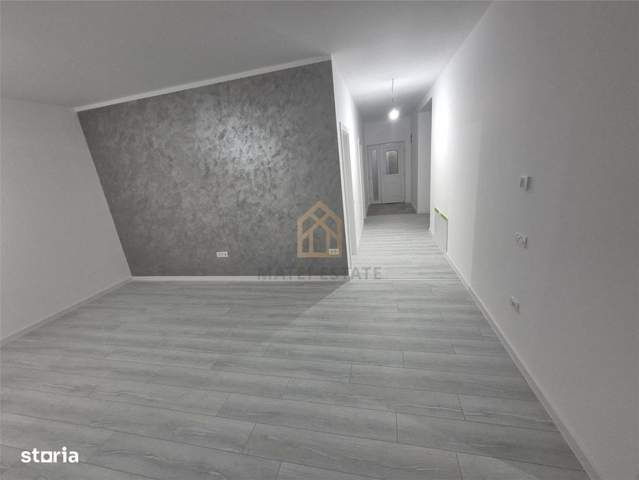 Vand Casa parter in Mosnita Noua zona Valery