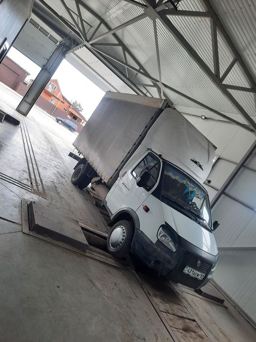 Продам газель бизнес год 2015