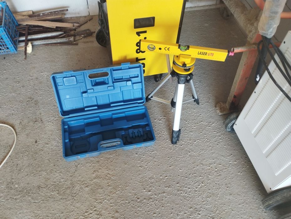 Laser, nivela cu laser