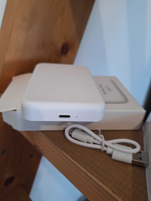 Powerbank MagSafe 5000 mAh noua
