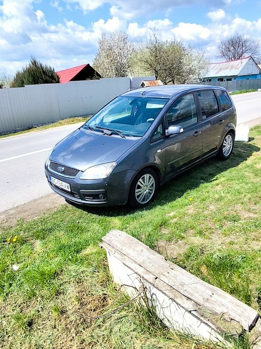 Vând schimb Ford c max
