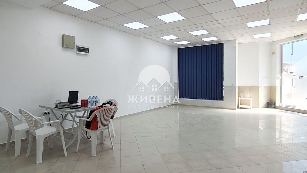 Отдавам под наем магазин / офис, кв. Възраждане 1, със собствен парки