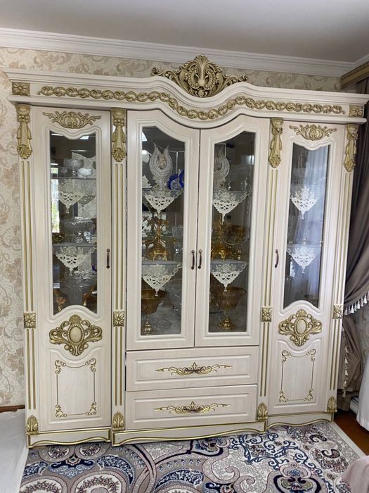 Mebel gorka xolati yaxshi 3 yil iahlatkanman