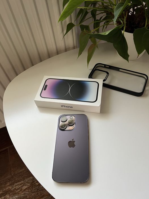 Iphone 14 pro  deep purple 256 GB