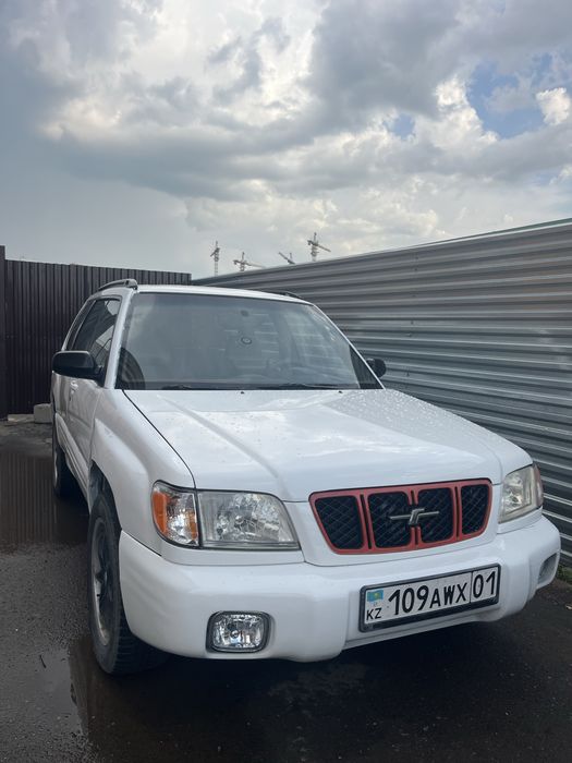 Субару форестер продаю