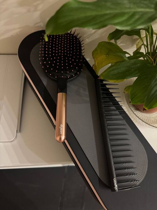 Dyson Airstrait (дайсон)