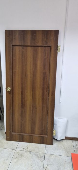 Дверь бу в хорошем состоянии