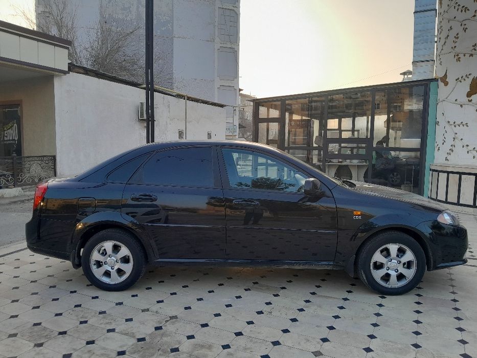 Продаётся своя тачка Chevrolet Lacetti(Gentra]