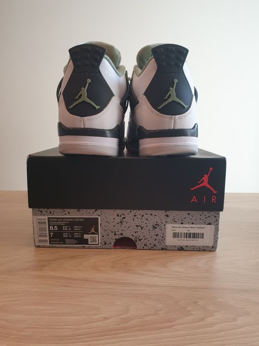 Jordan 4 Retro Seafoam 43-44 100% originali