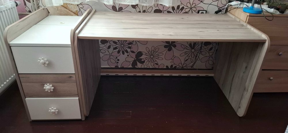 Две легла 70х140 и трансформиращо