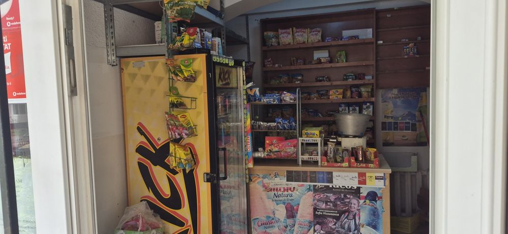 Inchiriez spatiu garsoniera