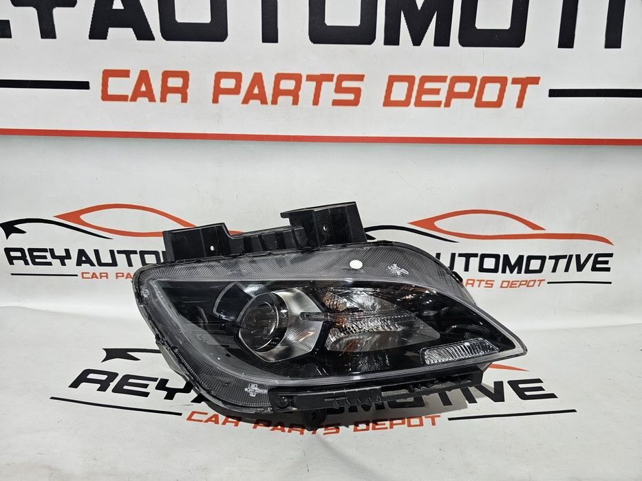 Far dreapta Hyundai Kona Facelift dupa 2020 cod 92102J9500