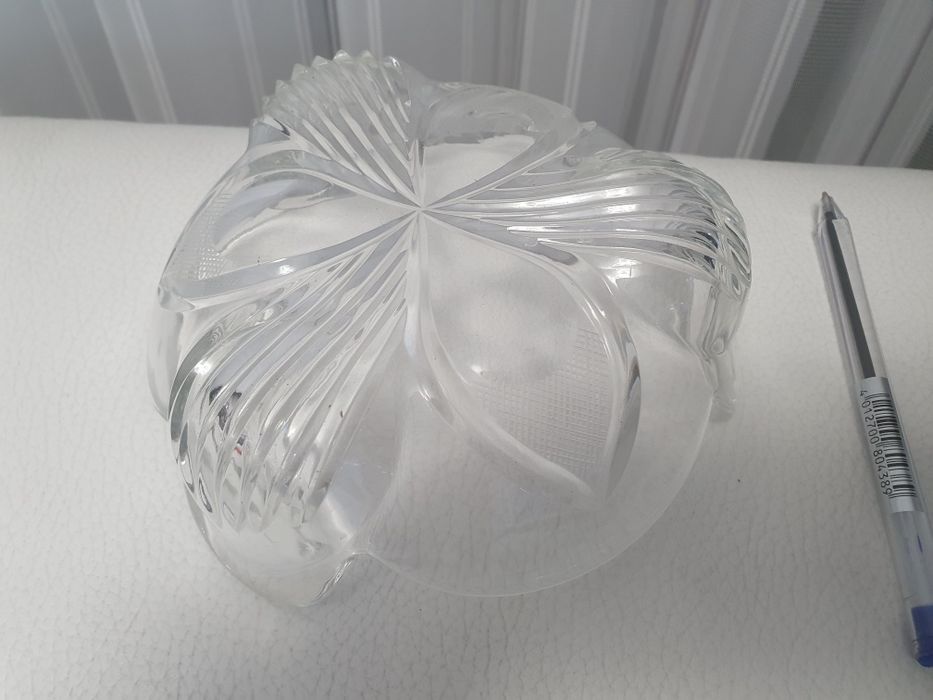 Кристална фруктиера