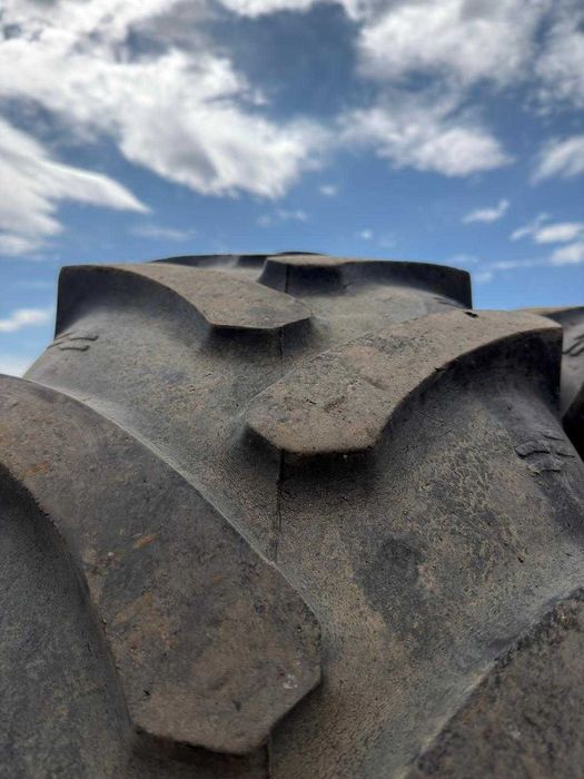 Cauciucuri anvelope 420 85 R 30  16,9 R 30 si 320 85 R 24  12,4 R 24 DOT 2021 Fiat New Holland Case Claas John Deere