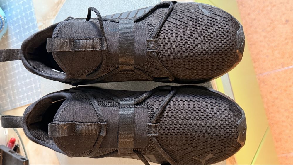 Puma Softride Enzo Evo – negri – aproape noi – foarte confortabili