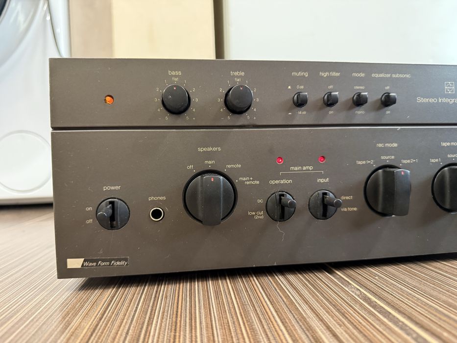 Technics SU-8080 Качествен стерео усилвател