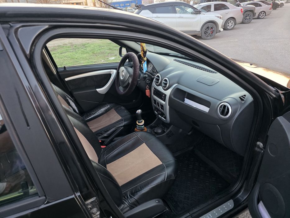 Продам Renault Sandero 2014 г.