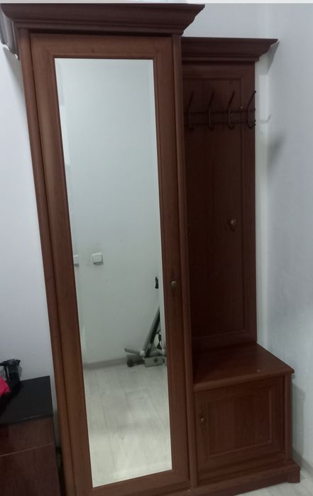 Шкаф для прихожей