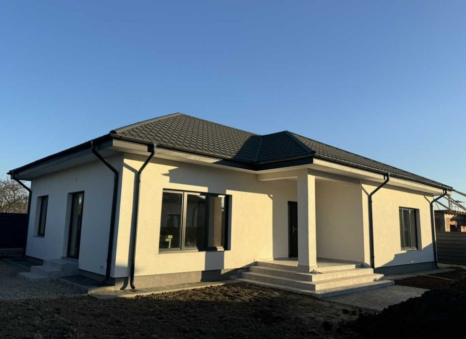 SMARALD RESIDENCE -casa 4 camere