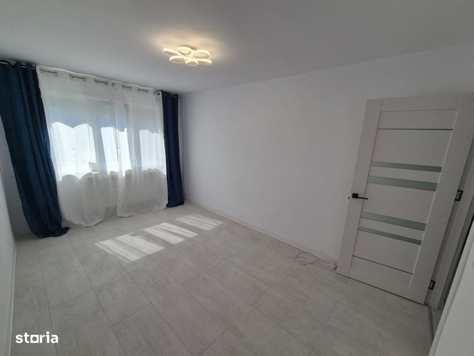 De Vanzare Garsoniera zona Viziru 1