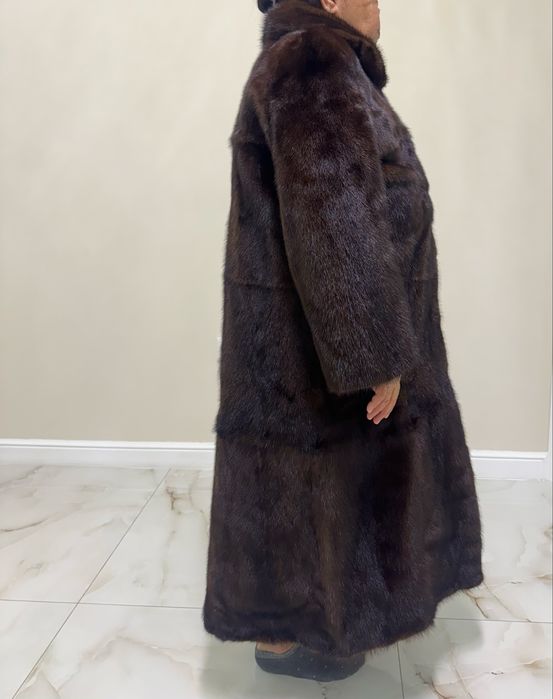 Шуба норковая…..