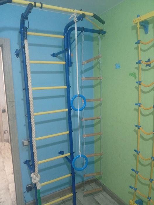 Продам детский игровой комплекс