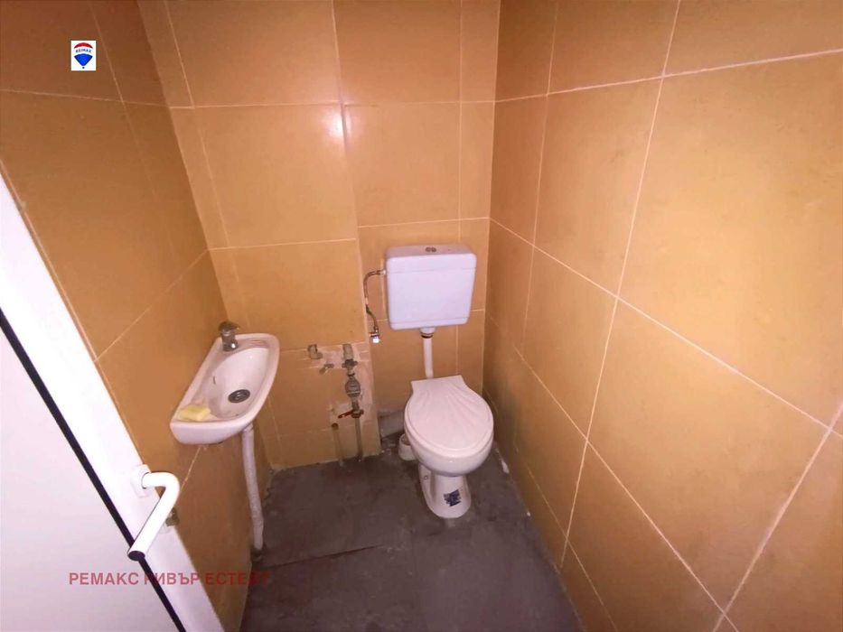 Продава се Магазин в Русе, Възраждане - 23 кв.м за 1348 €/кв.м - Снимка #3