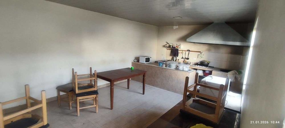 Продаётся  помещение  Зангиатинский район