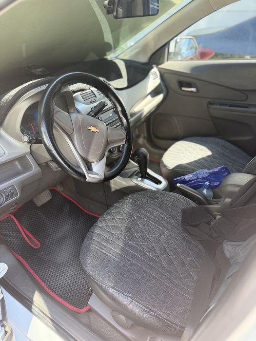 Chevrolet Cobalt 2024 — 3