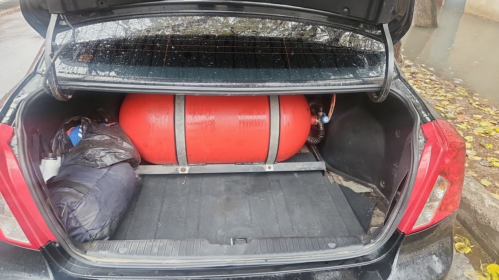 Сдам в  аренду джентру черный свет