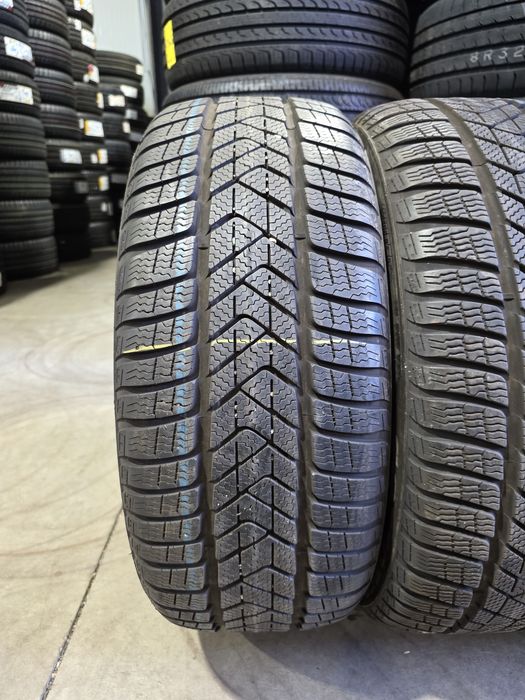 225/40/19 PIRELLI 4бр